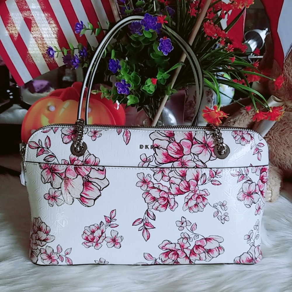 DKNY Bryant Park White Floral Shoulder Bag New